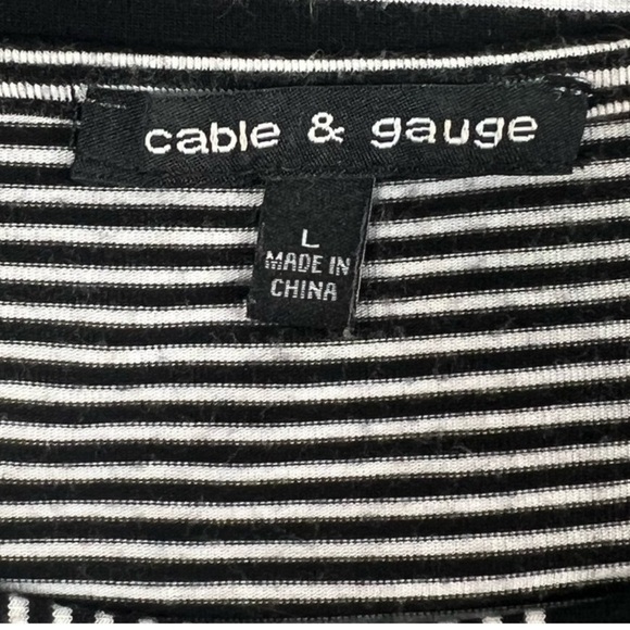 Cable & Gauge Black & White Stripe Short Sleeve
Tunic Top - Picture 8 of 10
